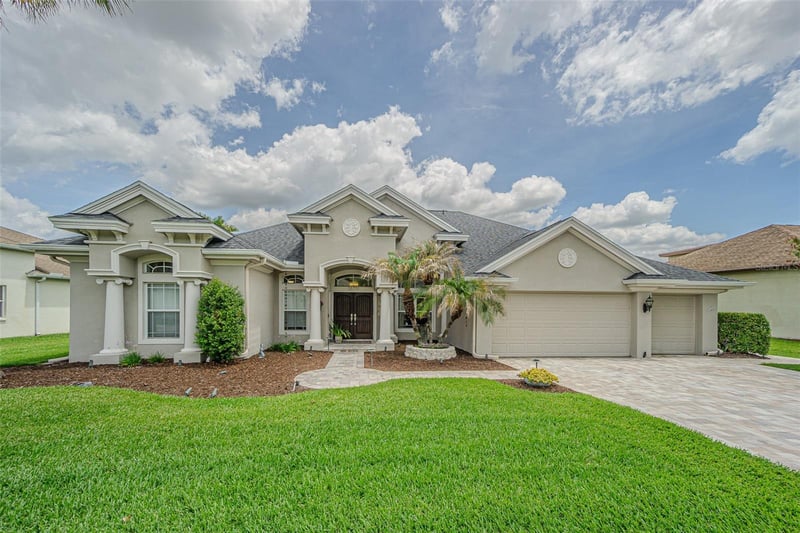 26731 Winged Elm Dr, Wesley Chapel, FL 33544