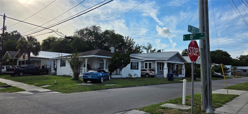 2414 E 8th Ave, Tampa, FL 33605
