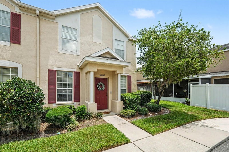 30153 Barnaby Ln, Wesley Chapel, FL 33543