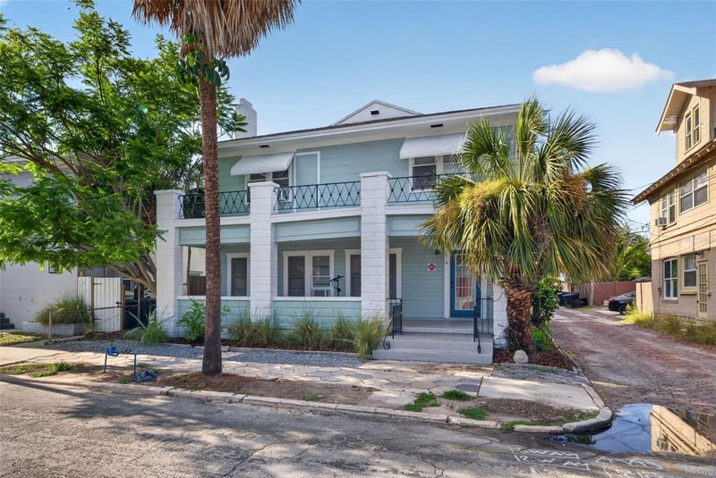 633 7th Ave N, St Petersburg, FL 33701