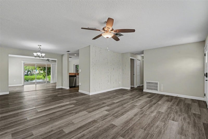 6822 Lassen Ave, New Port Richey, FL 34655