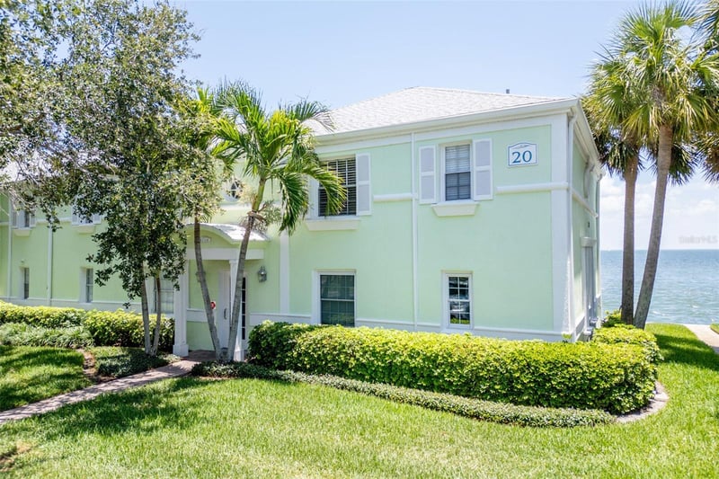 5118 Coquina Key Dr SE #C, St Petersburg, FL 33705