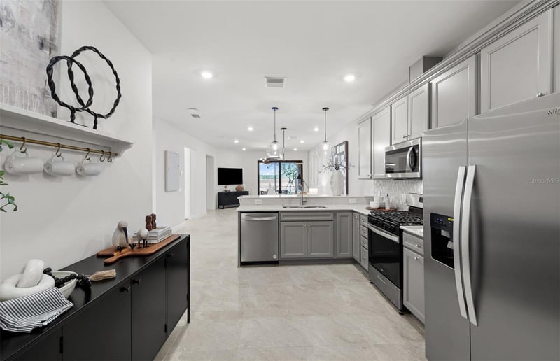 18718 Indian Rock Pl, Lakewood Ranch, FL 34211