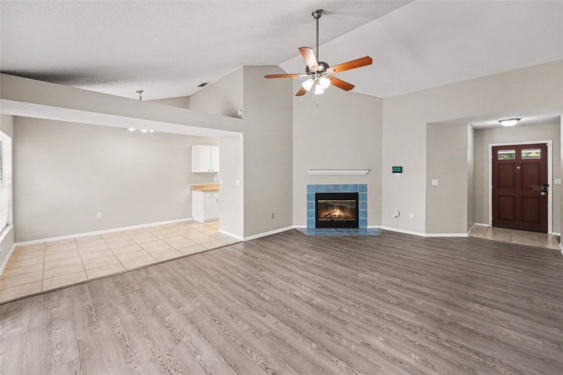 8739 Osage Dr, Tampa, FL 33634