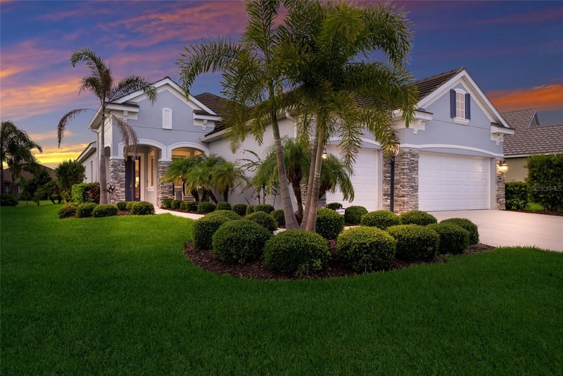 12825 Coastal Breeze Way, Bradenton, FL 34211