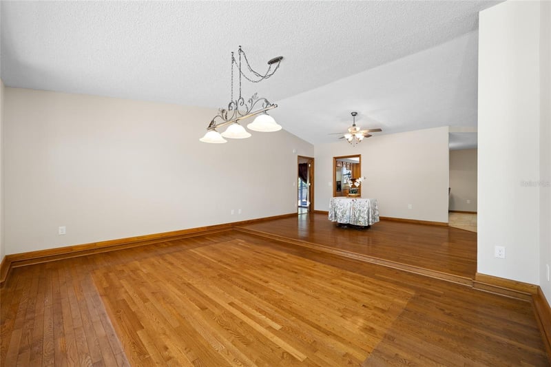 2409 Osprey Ave, Palm Harbor, FL 34683