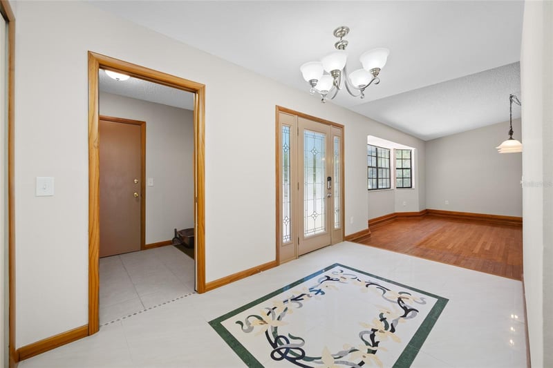 2409 Osprey Ave, Palm Harbor, FL 34683
