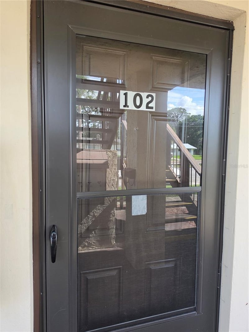 5521 Bay Blvd #102, Port Richey, FL 34668