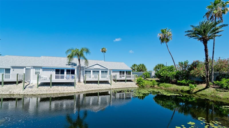 506 Woodstork Cir, Bradenton, FL 34209