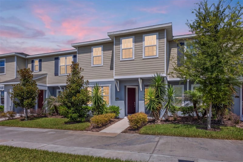 5022 Avalon Park Blvd, Wesley Chapel, FL 33545