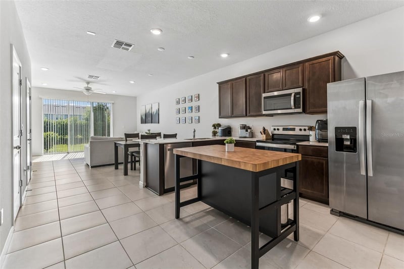31357 Amberview BEND, Wesley Chapel, FL 33545