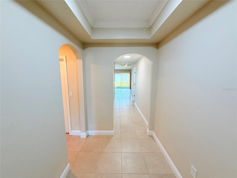 14323 Haddon Mist Dr, Wimauma, FL 33598