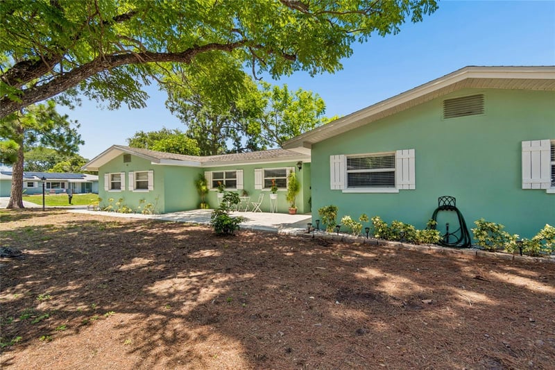 1357 S Evergreen Ave, Clearwater, FL 33756