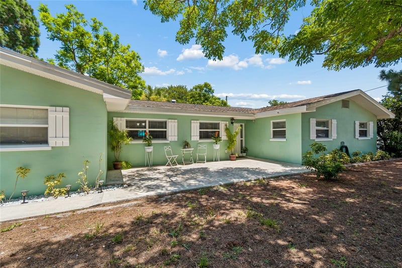1357 S Evergreen Ave, Clearwater, FL 33756