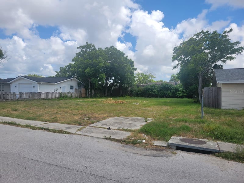 7404 Ingleside Dr, Port Richey, FL 34668