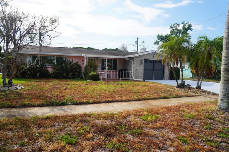 1248 Ermine Dr, Holiday, FL 34690
