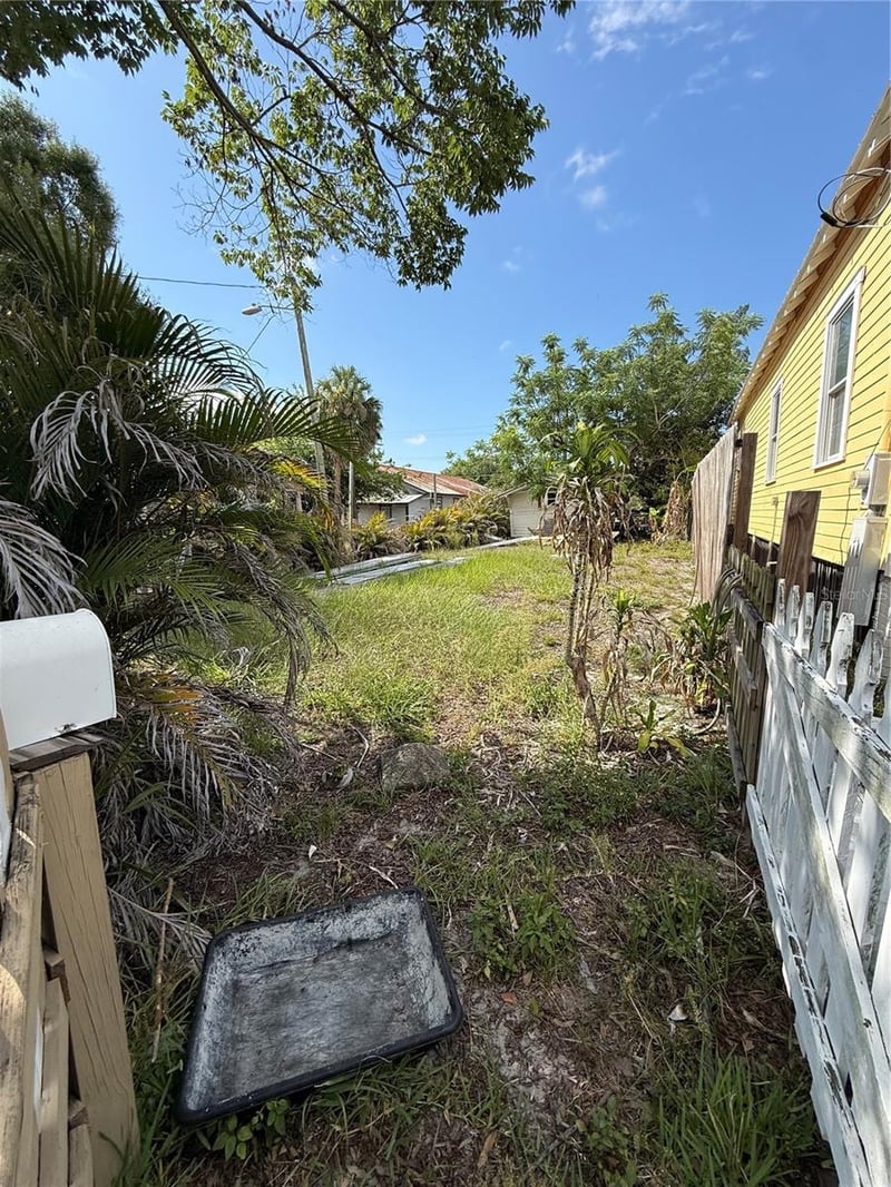 2323 E 12th Ave, Tampa, FL 33605
