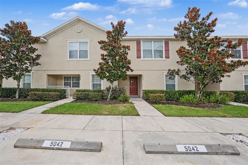 5042 Chipotle Ln, Wesley Chapel, FL 33544
