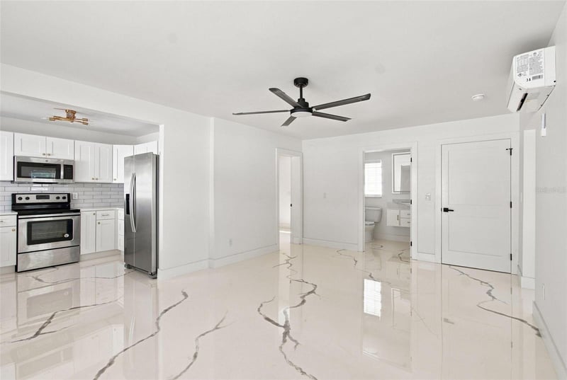 4125 Grove, St Petersburg, FL 33705