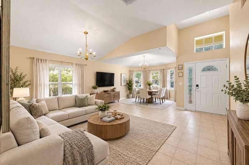 4756 Whispering Wind Ave, Tampa, FL 33614