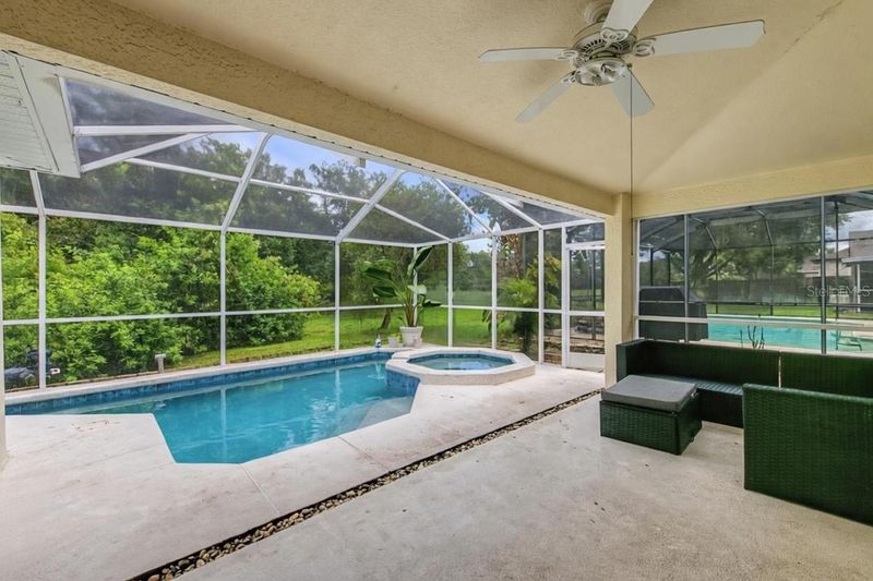 4756 Whispering Wind Ave, Tampa, FL 33614