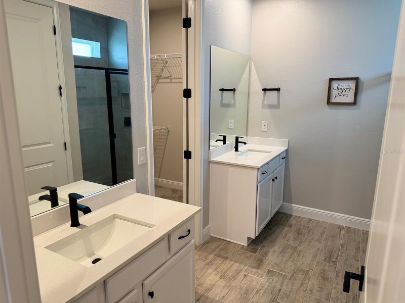 31969 Asbury Ave, Wesley Chapel, FL 33545