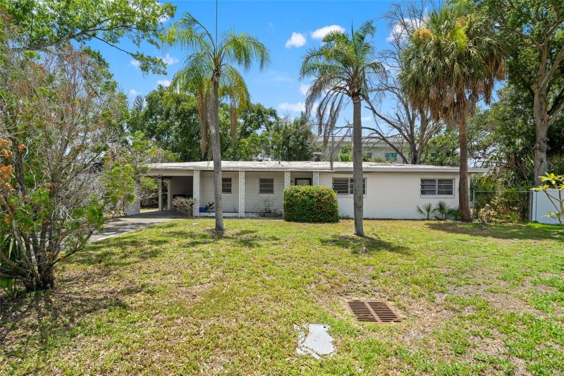 4635 W Bay Villa Ave, Tampa, FL 33611
