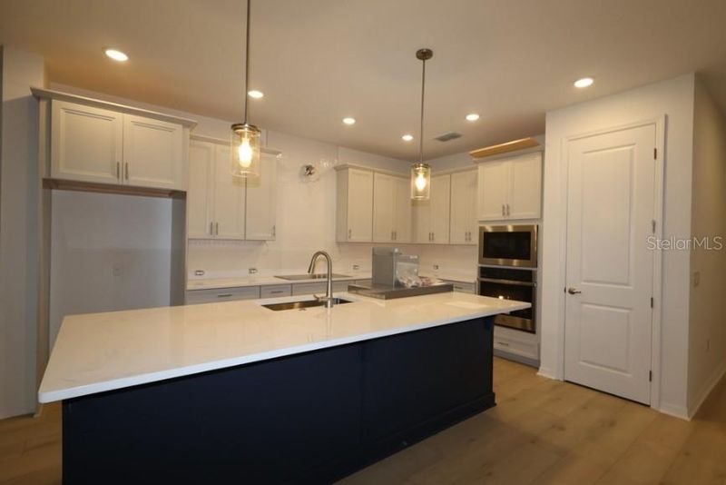 5813 Native Oak St, Mount Dora, FL 32757