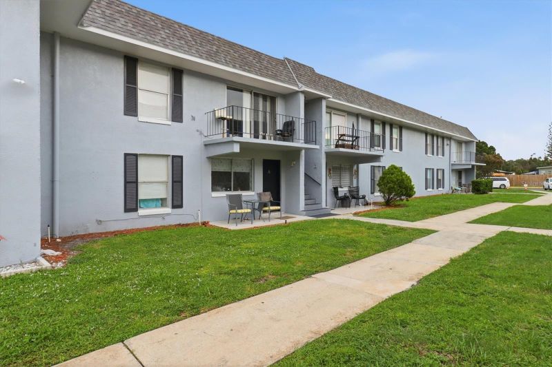 931 W Oak Ridge Rd #B, Orlando, FL 32809