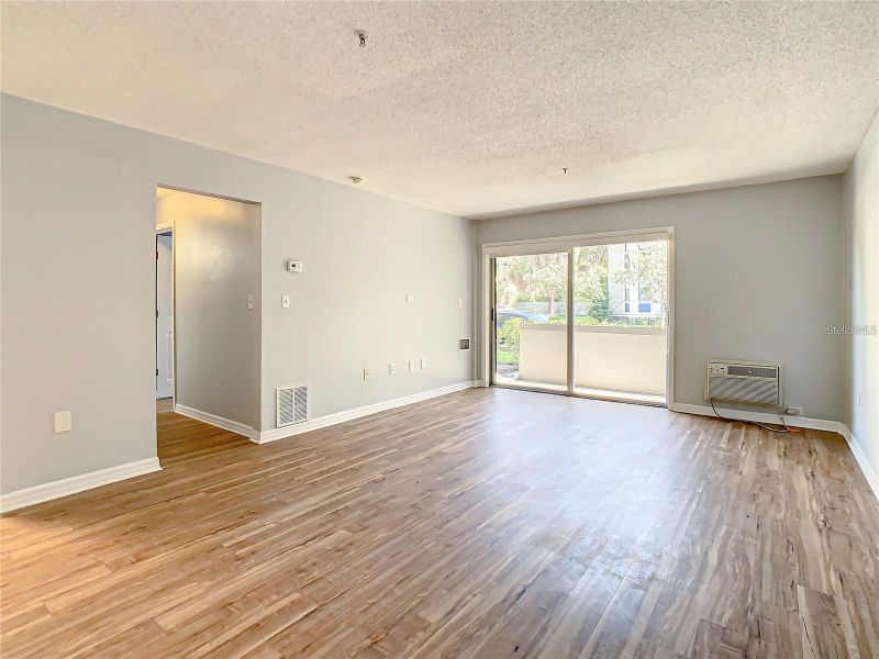406 S Cedar Ave #107, Tampa, FL 33606