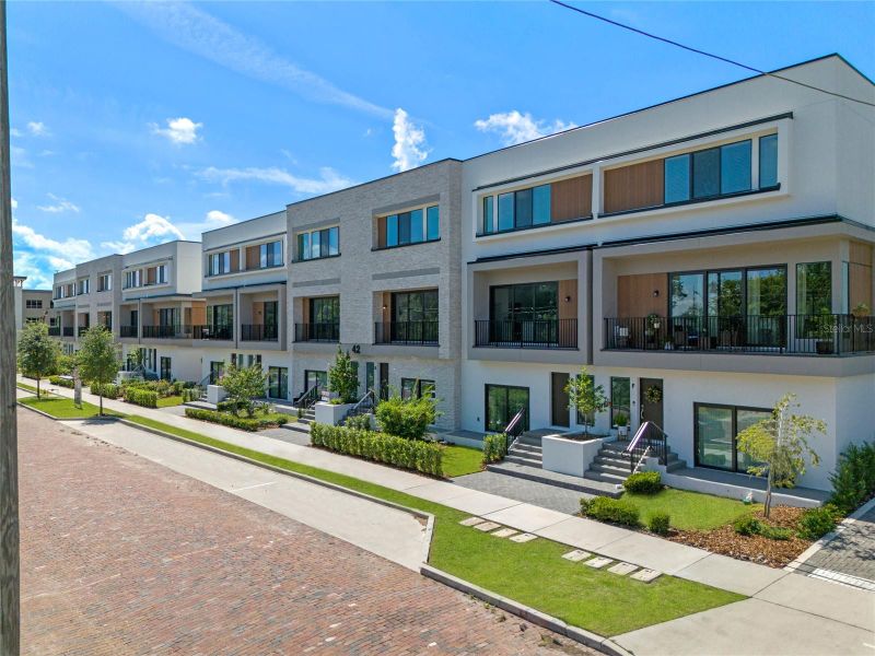 42 W Harding St #C, Orlando, FL 32806