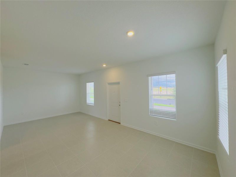 5872 Meditation Dr, Clermont, FL 34714