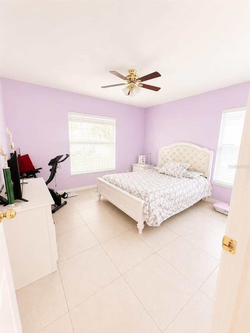 9708 White Barn Way, Riverview, FL 33569
