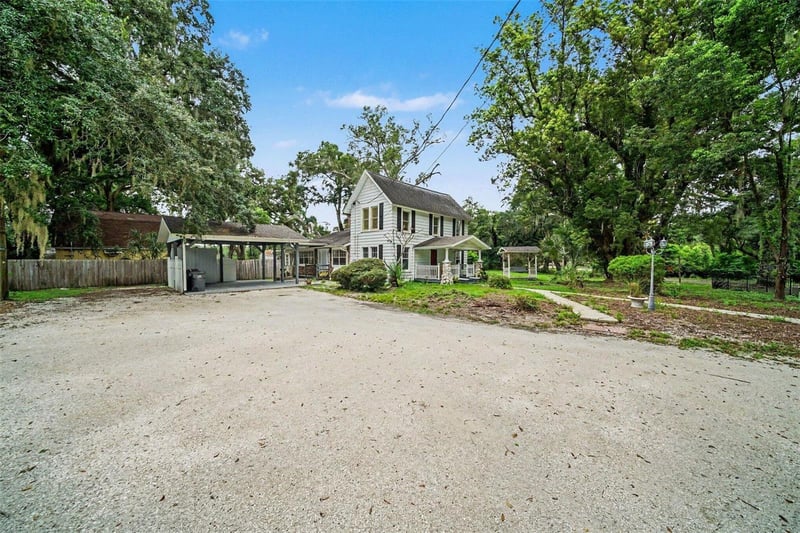 1509 W Windhorst Rd, Brandon, FL 33510
