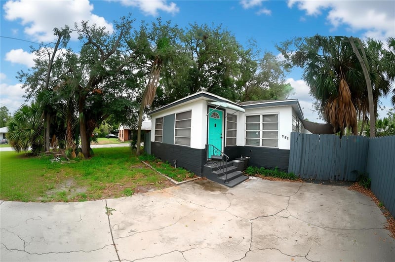366 45th Ave N, St Petersburg, FL 33703