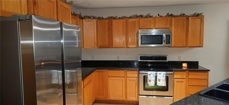 7288 78th St N, Pinellas Park, FL 33781