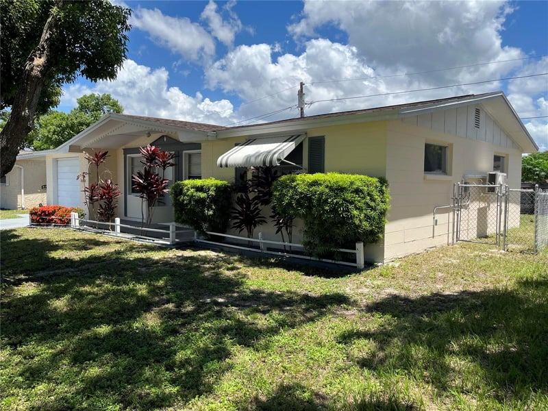 3632 Pensdale Dr, New Port Richey, FL 34652
