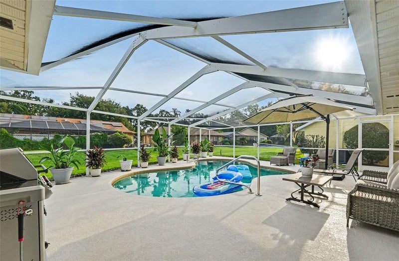 37147 Foxrun Pl, Zephyrhills, FL 33542