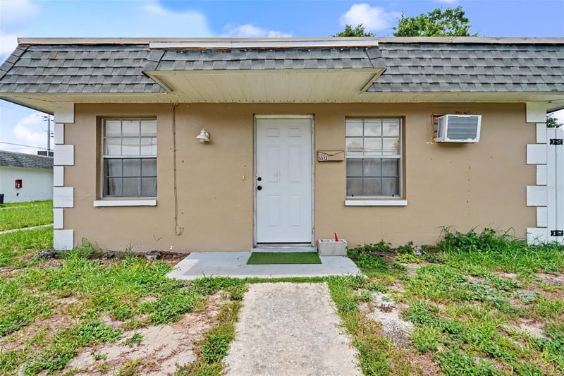 5513 Oceanic Rd, Holiday, FL 34690