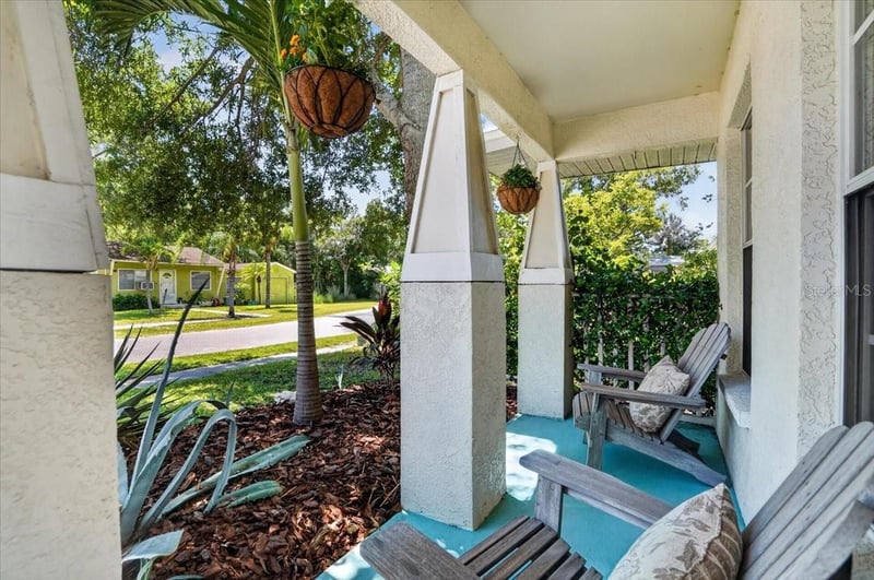 5109 17th Ave S, Gulfport, FL 33707