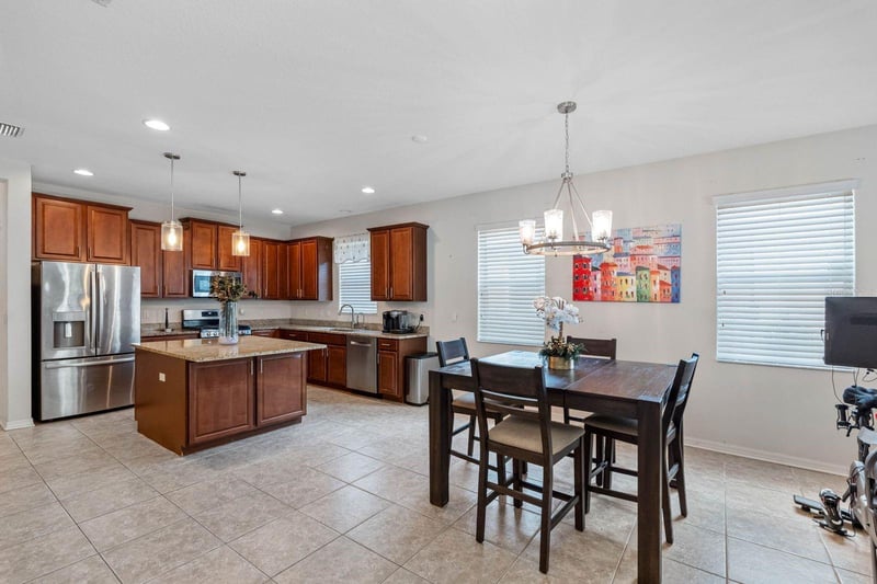 15913 Oakleaf Run Dr, Lithia, FL 33547