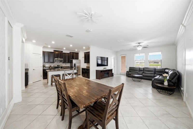 11706 Sunburst Marble Rd, Riverview, FL 33579