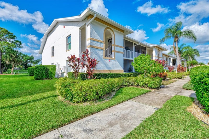 6904 Drewrys BLUFF #807, Bradenton, FL 34203