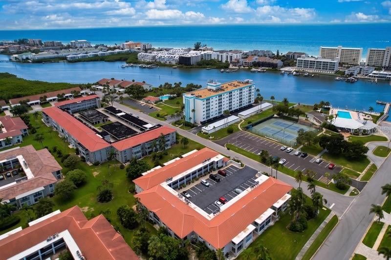 10351 Regal Dr #5, Largo, FL 33774