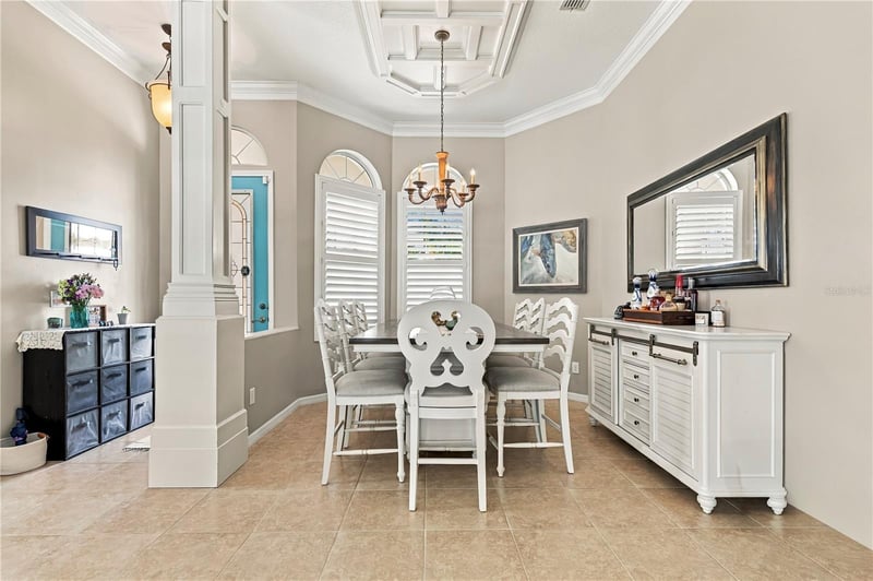 439 Denise St, Tarpon Springs, FL 34689