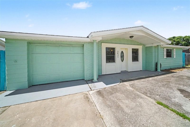 3421 Rock Royal Dr, Holiday, FL 34691