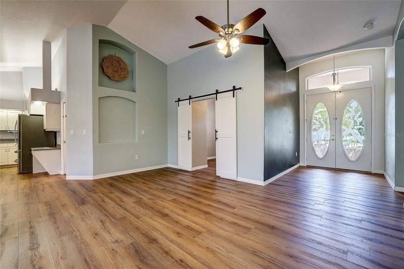 143 Mill Rn E, Bradenton, FL 34212
