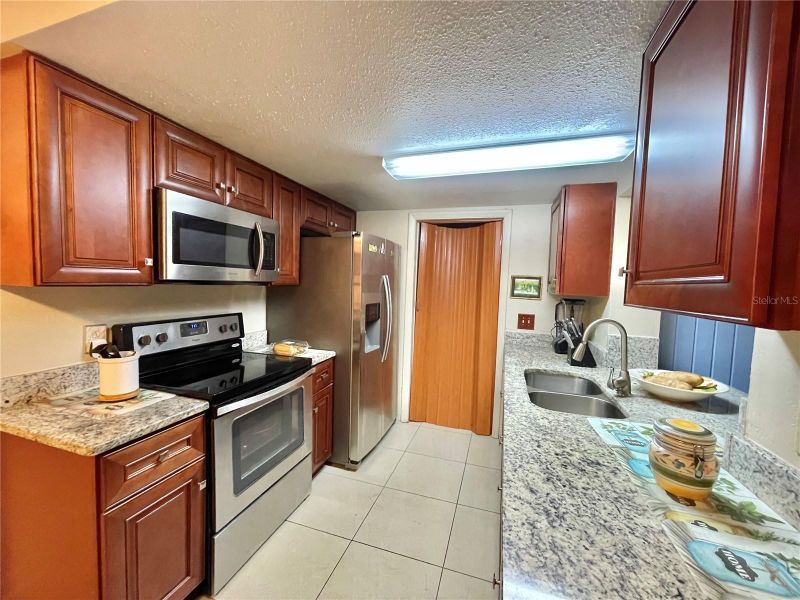 3979 SW Queen Anne Dr S, Orlando, FL 32839