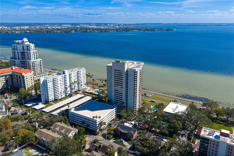 2413 Bayshore Blvd #1605, Tampa, FL 33629