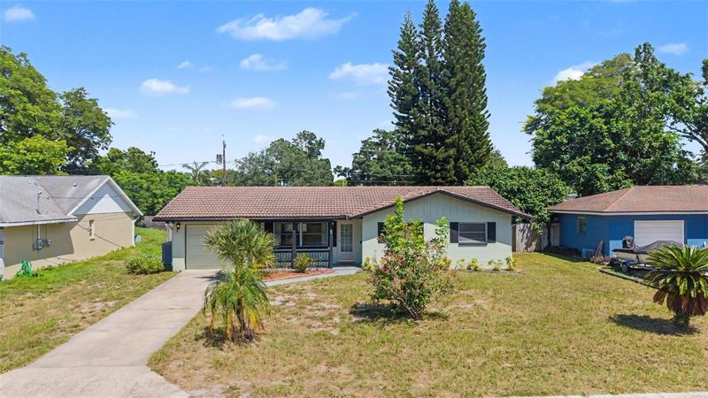 1073 Kenwood Dr, Dunedin, FL 34698